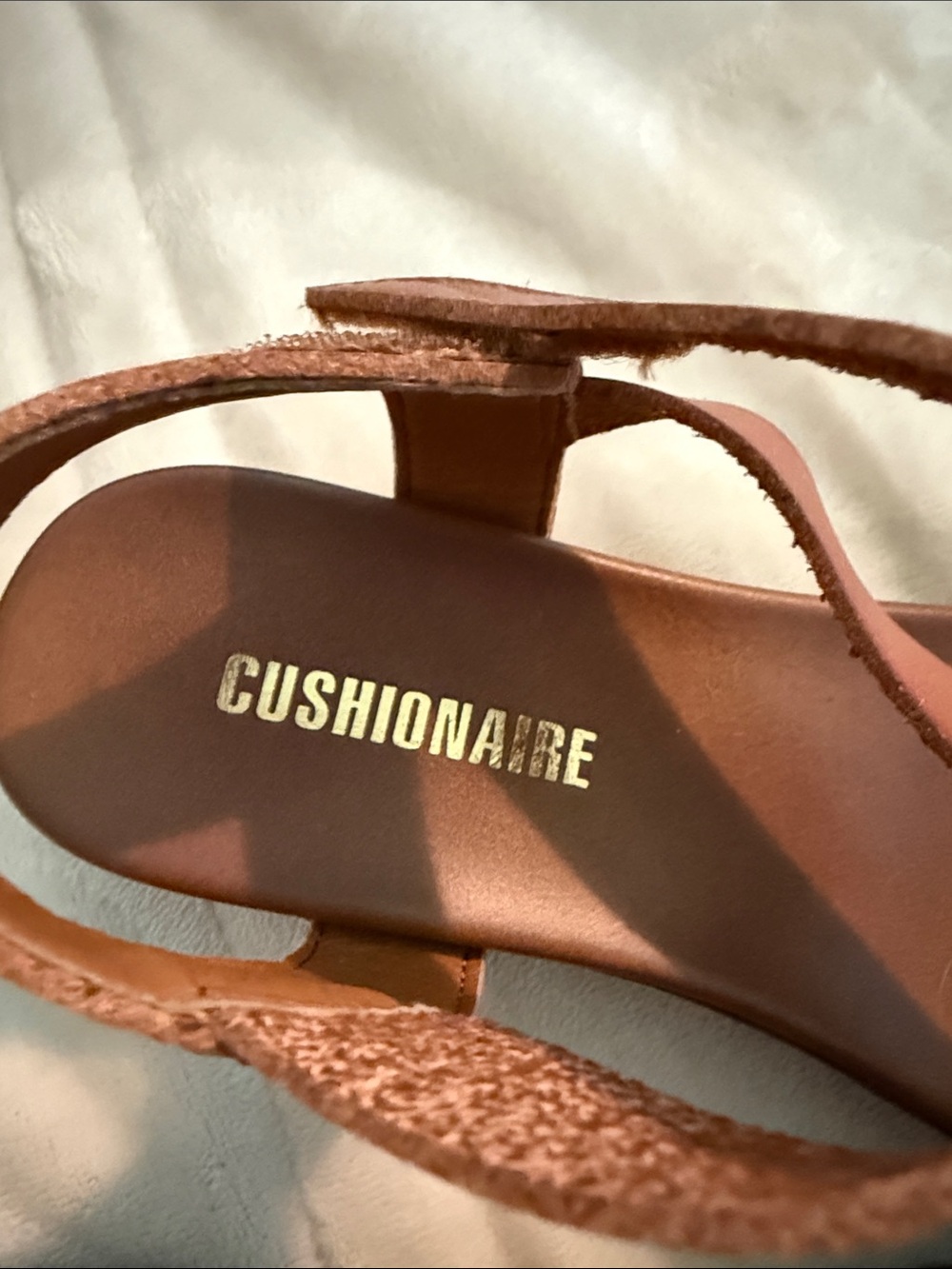 New without Tag Cushionaire Sandal. - Picture 3 of 6